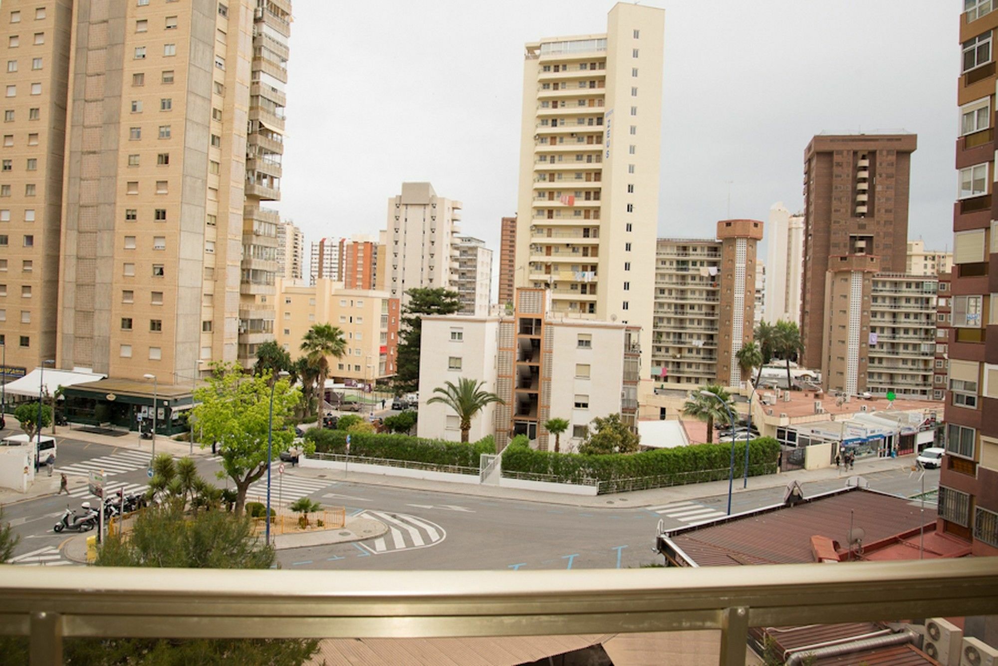 La Cigueena Alquilevante Benidorm Bagian luar foto